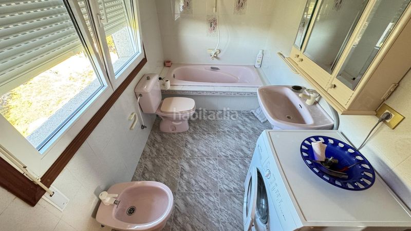 Foto e12023a8-fe34-4fbb-b45f-c0d709c55597. Casa amb calefacció aparcament a Aldán Cangas