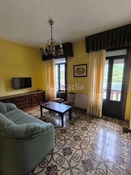 Foto 3762c266-c357-4aca-b43e-9060ef3bd0e7. Casa en Gondomar