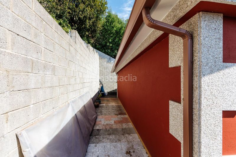 Foto db000496-5428-4a5e-b70c-0d8b22f60b21. Casa en Comesaña - Matamá Vigo