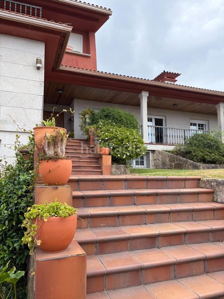 Foto d28e72ef-4dd1-410e-88f2-10289c51b434. Casa en Panxón Nigrán