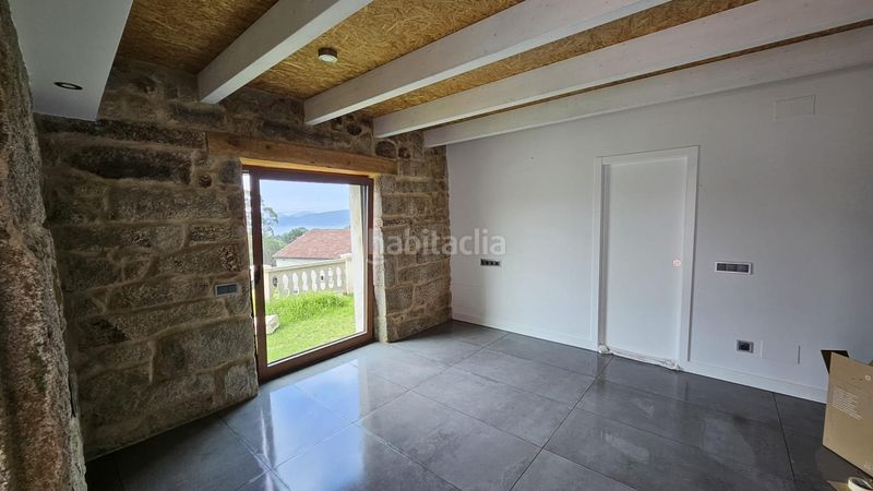 Foto 3d9d33ba-613b-4f29-933e-e4ff2175a795. Lloguer casa amb aparcament a O Hío Cangas