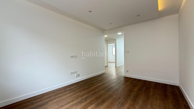 Foto a073f86b-4586-493a-8270-ec1dfd28506e. Piso en Berbés - Peritos Vigo