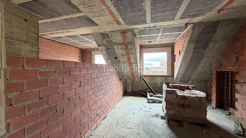 Foto fb095e15-a137-4132-9873-0dc31394a71b. Edificio in Guarda (A)