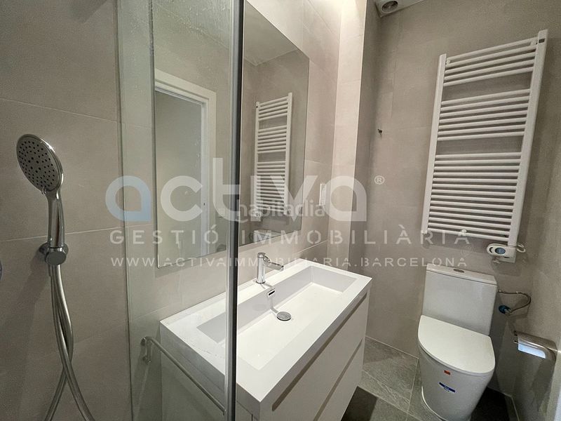 Foto 0e140afd-f42d-4f28-b9d0-47cf615da2a8. Promoción CASA MERCADO en Molins de Rei. Edificio viviendas de obra nueva