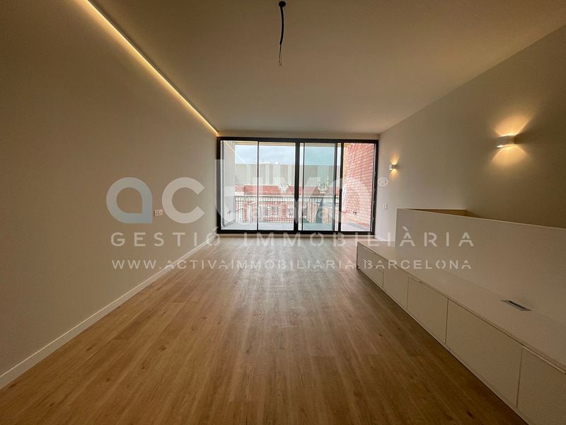 Foto a87c620f-1677-47db-952a-5ea3fe84d467. Promoción CASA MERCADO en Molins de Rei. Edificio viviendas de obra nueva