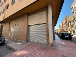 Local Comercial a Calle J J LOPEZ LAGUARDA