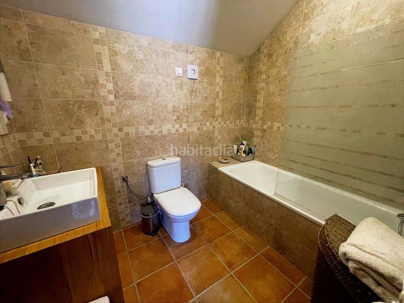 Foto d0733619-a3c5-4be2-a591-5b74fe6f2791. Casa amb xemeneia calefacció aparcament piscina a Álora