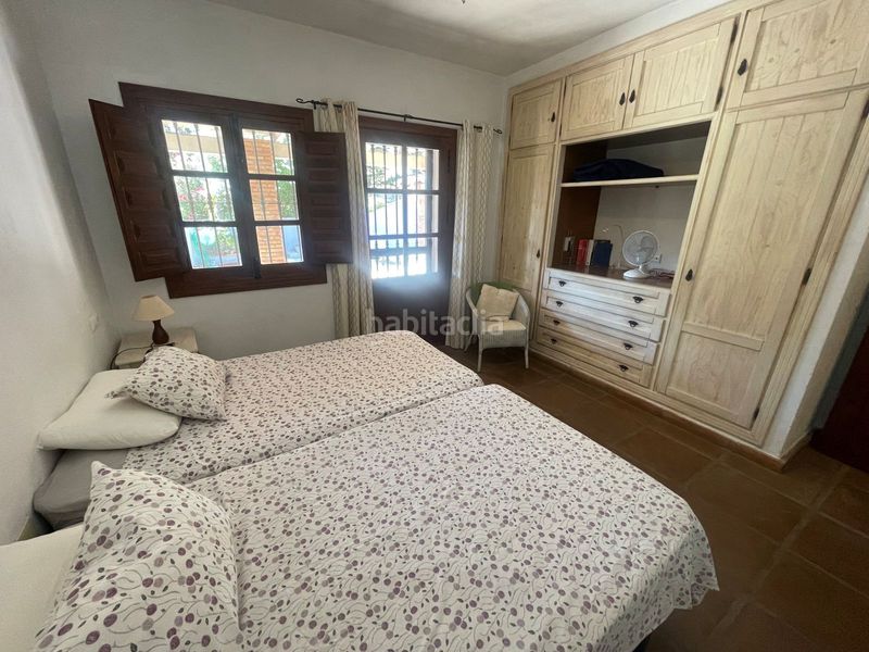 Foto da401a51-1347-46d9-8013-0e6a5d8b75e1. Casa amb xemeneia calefacció aparcament piscina a Álora