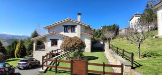 Xalet  Barrio barrio santa ana. Chalet exclusivo con vistas despejadas y máxima tranquilidad, a