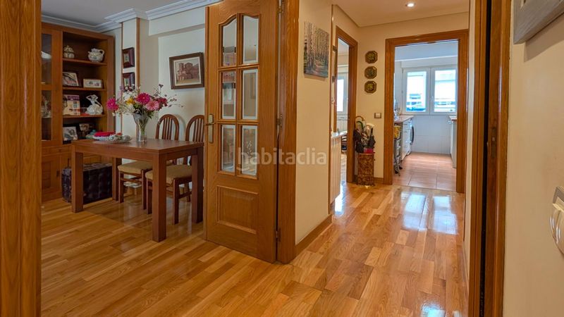 Foto 1dfbb985-345b-4abf-aacf-d781d19b1e83. Flat with heating in Los Castros Santander
