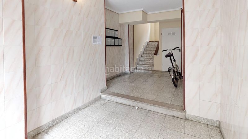 Foto e39add81-35f9-49e6-a195-585b0e213956. Flat with heating in Los Castros Santander
