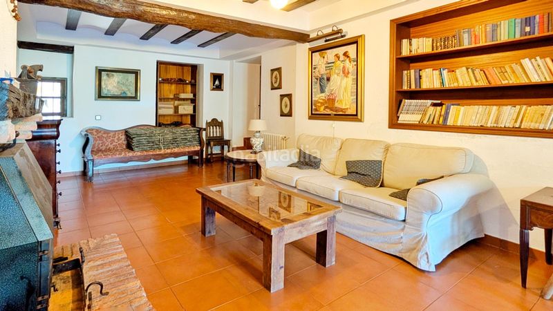 Foto 46a9a6d2-f4e4-4b95-b68d-f6c1843839cd. Casa amb calefacció aparcament a Revilla Camargo