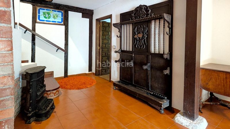 Foto 74d0f88c-1b7d-4df9-ab18-c256695d4edf. Casa amb calefacció aparcament a Revilla Camargo
