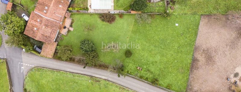 Foto ba558986-685e-4b2c-91f2-121c9d0e3af2. Casa amb calefacció aparcament a Revilla Camargo