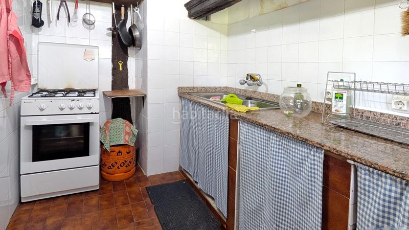 Foto cbd2d1ec-307d-461e-aa33-b90c256cda1c. Casa amb calefacció aparcament a Revilla Camargo