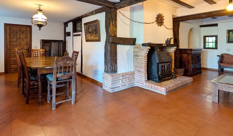 Foto dc27f6fc-d233-4701-8a77-f6f6ea75e858. Casa amb calefacció aparcament a Revilla Camargo