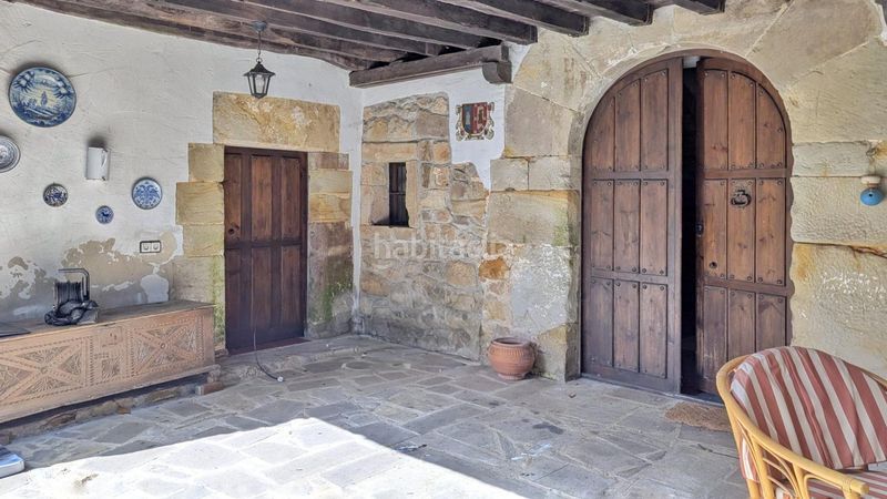 Foto ec7a5bbc-c045-4e34-967b-57b77bfe6d41. Casa amb calefacció aparcament a Revilla Camargo