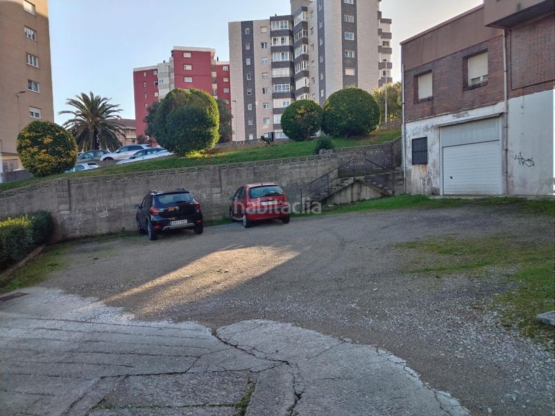 Foto b11bf99d-2293-4248-aa06-4a88021c8fcf. Posto auto in Los Castros Santander