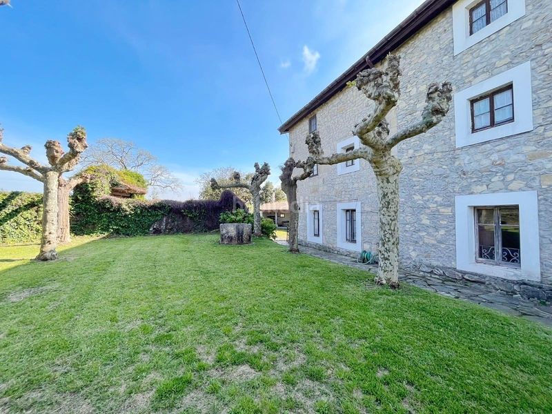 Foto ae256b17-f66e-43f9-9c3d-deeb46b4e1d6. Chalet avec chauffage dans Castanedo Ribamontán al Mar