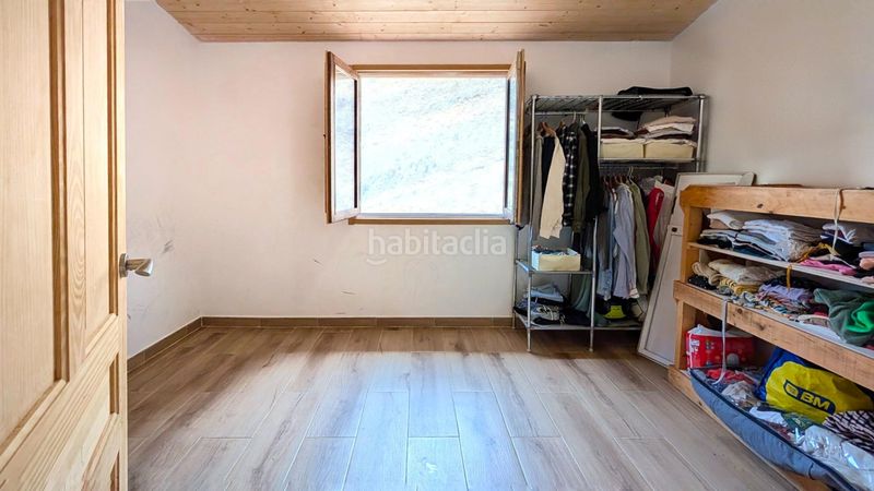 Foto c9e73e7a-ecbc-434c-9e86-8fb052667a1a. Bauernhof in Sierrapando Torrelavega