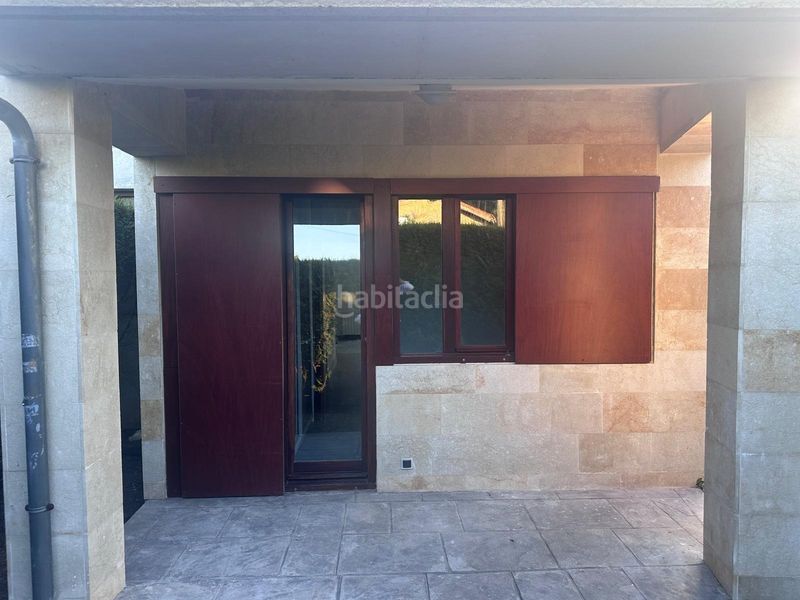 Foto 3b3b3459-3c1c-4b1d-84e5-178ea0864313. Casa aparellada amb calefacció a Marina de Cudeyo