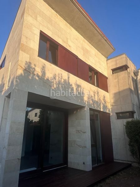 Foto 7ea27940-206d-4fe0-8518-d3c2902d6dc9. Casa aparellada amb calefacció a Marina de Cudeyo