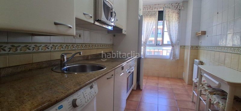 Foto b48450f9-bac9-4ba1-acb3-9babd07ea80c. Affitto appartamento con riscaldamento parcheggio piscina in Santander