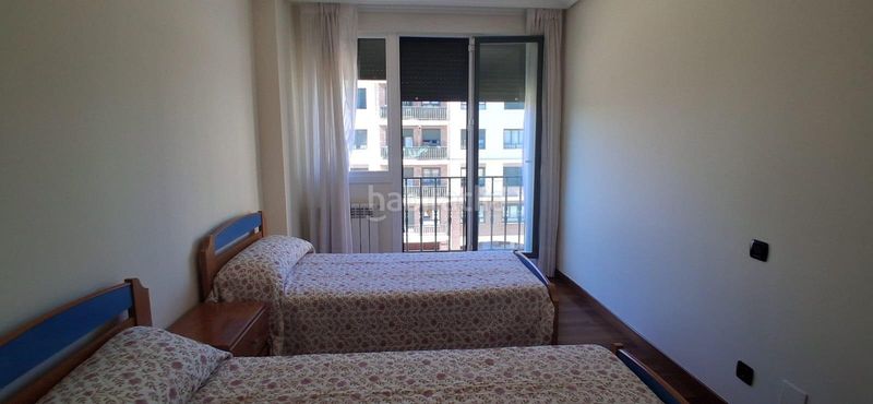 Foto c11c3d74-a926-445d-a474-95a0e0e12835. Rent flat with heating parking pool in Monte Santander