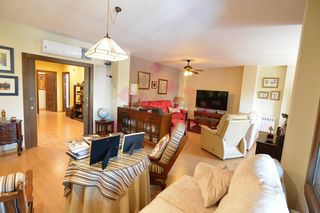 Chalet in Calle ucrania 7