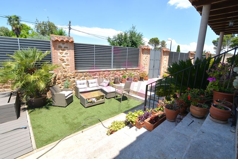 Foto 631f925a-9fb6-406e-b918-b9dd427042f3. Chalet dans calle ucrania 7 dans Ciudad Jardín Ciudad Real