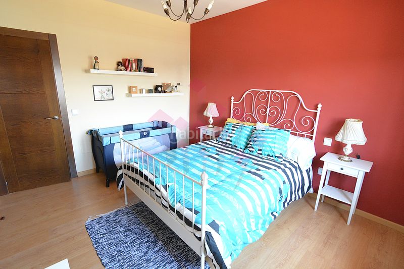 Foto 6f407722-4e72-4f30-9834-4be26ba637f4. Chalet dans calle ucrania 7 dans Ciudad Jardín Ciudad Real