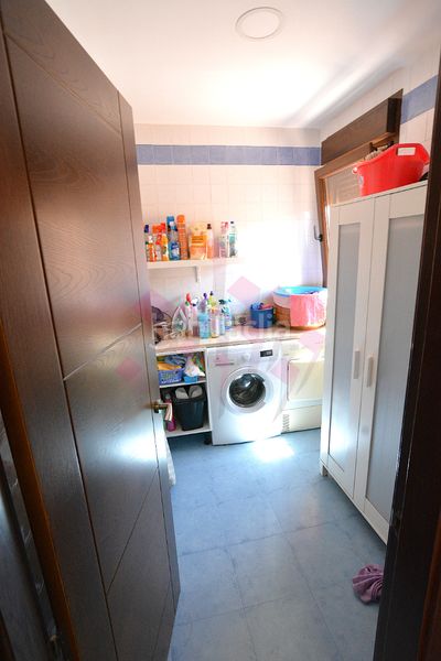 Foto 76282a69-a748-4647-a601-0bbb457711c4. Chalet dans calle ucrania 7 dans Ciudad Jardín Ciudad Real