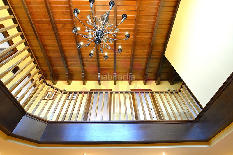 Foto bab51ebd-02bf-417b-98e4-682658e93760. Chalet dans calle ucrania 7 dans Ciudad Jardín Ciudad Real