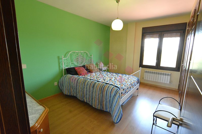 Foto ddd4922f-7f87-4dd8-b537-73a920456512. Chalet dans calle ucrania 7 dans Ciudad Jardín Ciudad Real