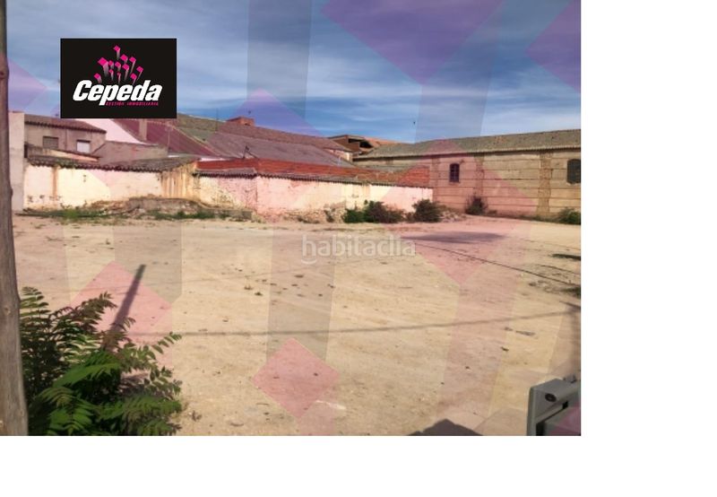 Foto c860e822-bbdc-4b25-91a3-f5ff1381cc62. Terreny residencial a calle sequillo 2 a Calzada de Calatrava