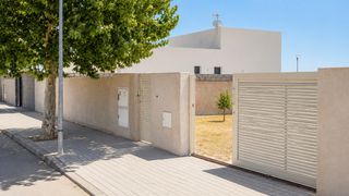 Residential Plot in Ventas de Retamosa (Las). Solar urbano de 400,16 m² para vivienda unifamiliar · construye