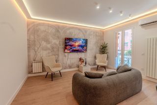 Pis a Duquesa de la victoria 44. Vivienda de diseño reformada íntegramente junto al espolón