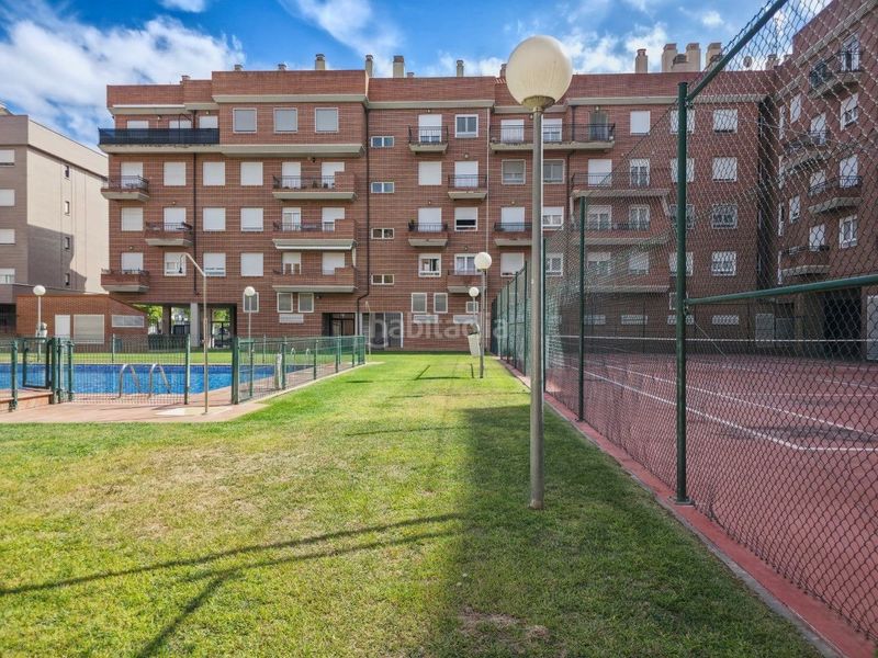 Foto 33f14878-6c22-4546-a130-d7fa1e2e9bd2. Appartamento in rosa chacel 5 in Portillejo - Valdegastea Logroño