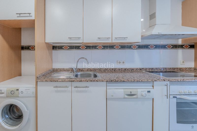 Foto 476d1309-8404-4fd7-92ca-9d3b80245756. Appartamento in rosa chacel 5 in Portillejo - Valdegastea Logroño