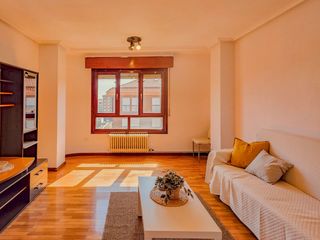 Appartement à Pedregales 24. Amplia vivienda de 3 dormitorios, trastero y garaje