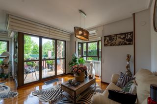 Casa adossada  Najeril 22-26. Adosado en villamediana de iregua con terraza, jardín, ático y p