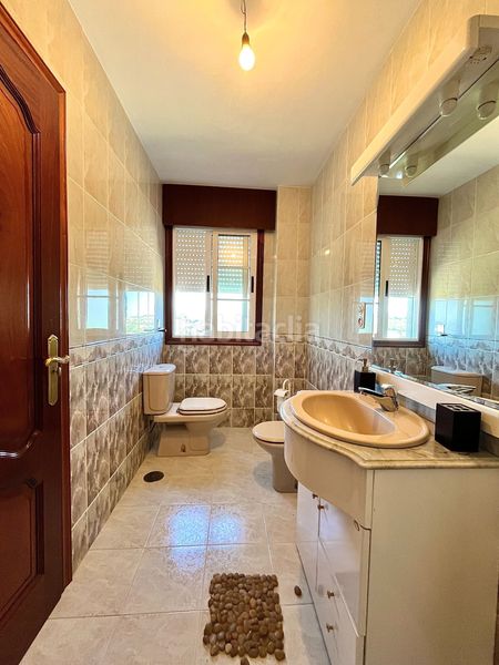Foto ad98b4ae-d0b9-486a-aa78-9c03fcc581d1. Casa a Cambre