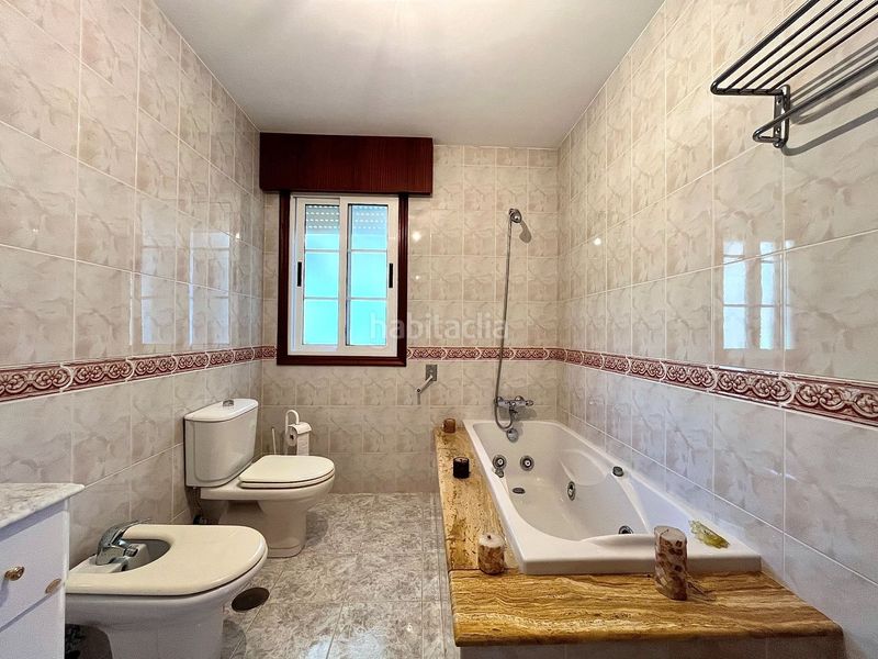Foto fe3ffdc2-4e0c-4542-947b-aac758abeefe. Casa a Cambre