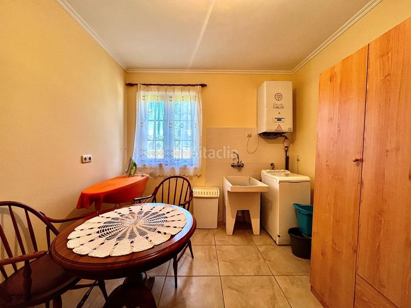 Foto b87c29a8-484d-4b0f-81e2-0673226e40a7. Casa  unifamiliar a 5 minutos de la playa y 10 minutos de ferrol en Valdoviño