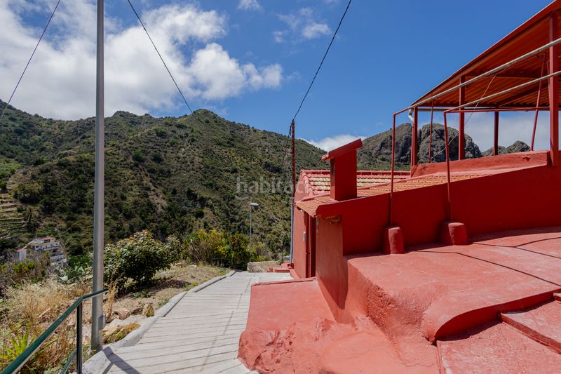 Foto 9388a707-5fe9-423d-8329-ece5b470f7d1. Casa aparellada a Vallehermoso
