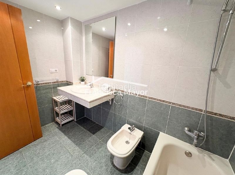 Foto eabd3a7a-7a0f-4fcd-a7d5-bac8c13d811f. Pis amb aparcament piscina a El Cabanyal-El Canyamelar Valencia