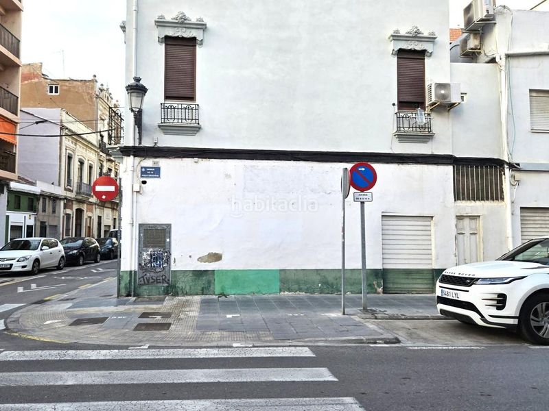 Foto 249b5656-b30c-4f19-bd53-fc6294a26b49. Local comercial a El Cabanyal-El Canyamelar Valencia