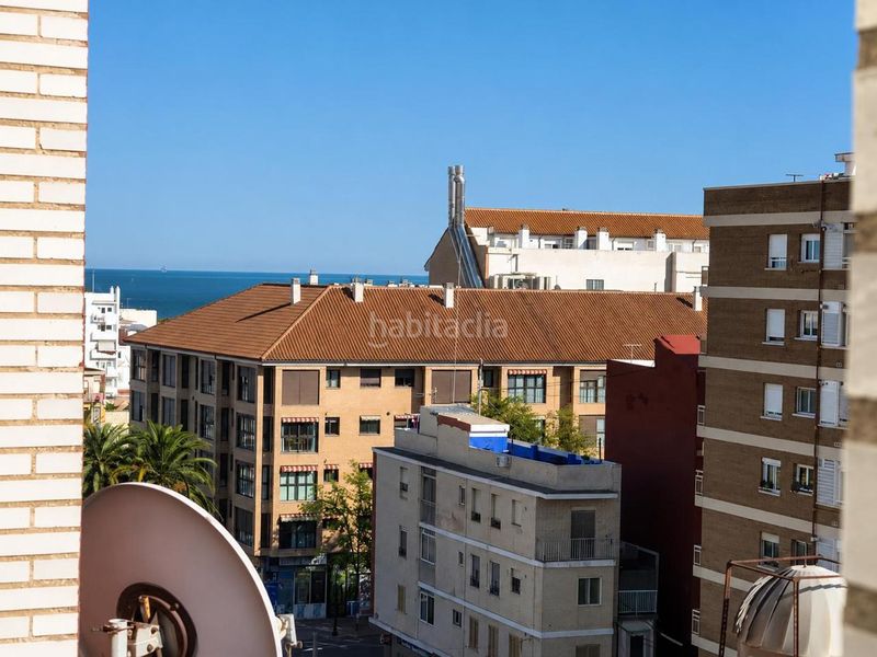 Foto b39450a7-236e-413e-8dcd-7fddb28fe6d0. Duplex con parcheggio in El Cabanyal-El Canyamelar Valencia