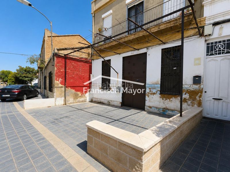 Foto b93e0ccc-2840-4e3f-a441-383dcf21f6b6. Planta baixa a La Punta Valencia