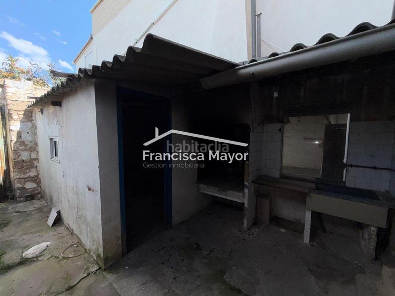 Foto ba4aceb8-2229-41db-93a5-a6563f9f1d56. Planta baixa a La Punta Valencia